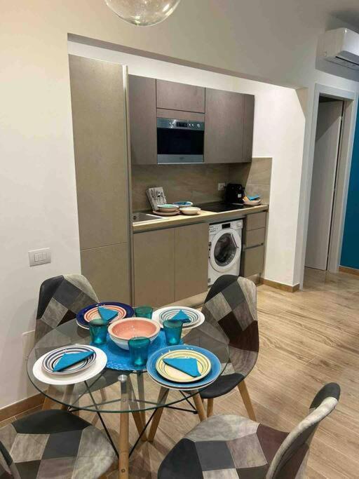 Bayres Blue Apartment Милано Екстериор снимка