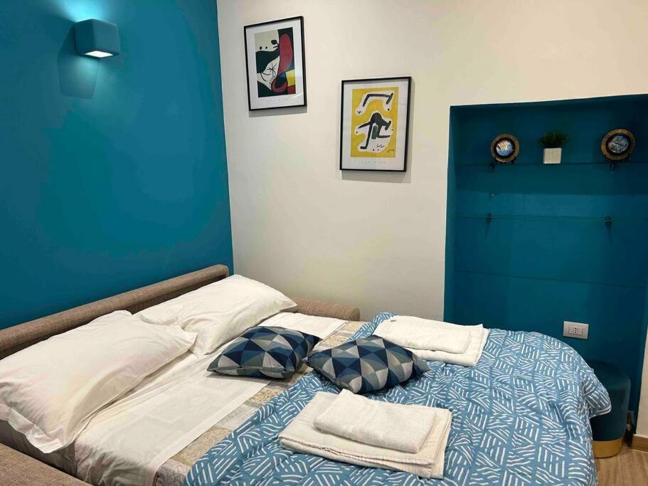Bayres Blue Apartment Милано Екстериор снимка