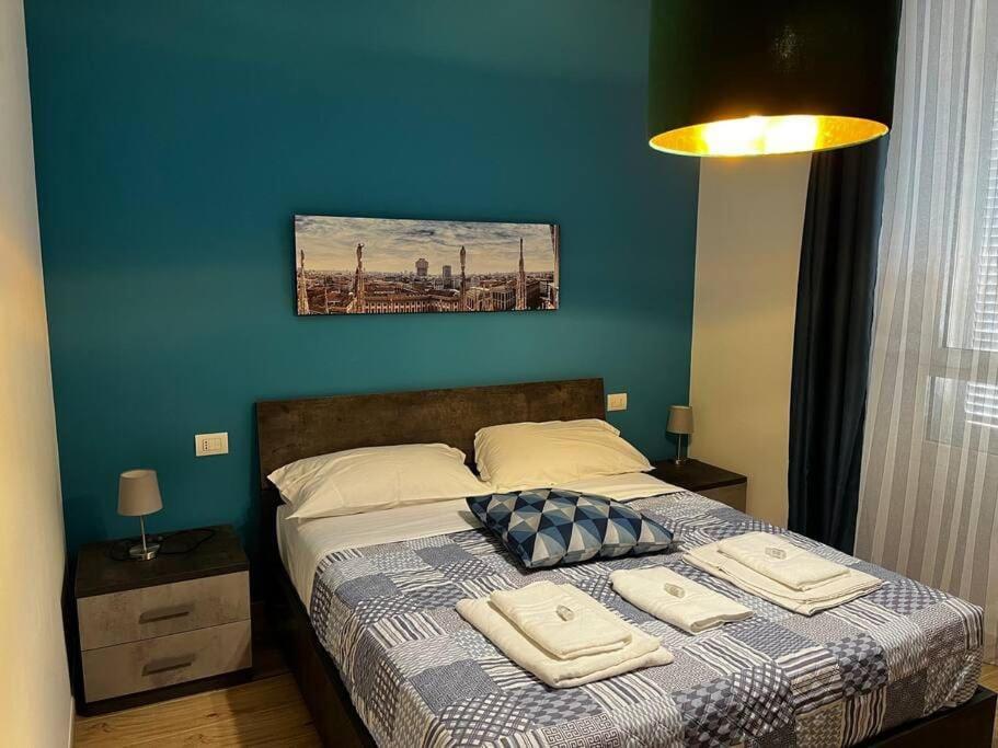 Bayres Blue Apartment Милано Екстериор снимка